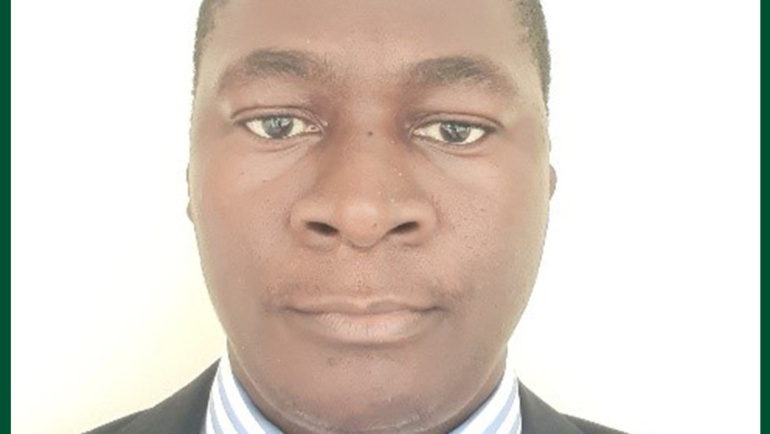 Dr Oguntoye Oluwatosin